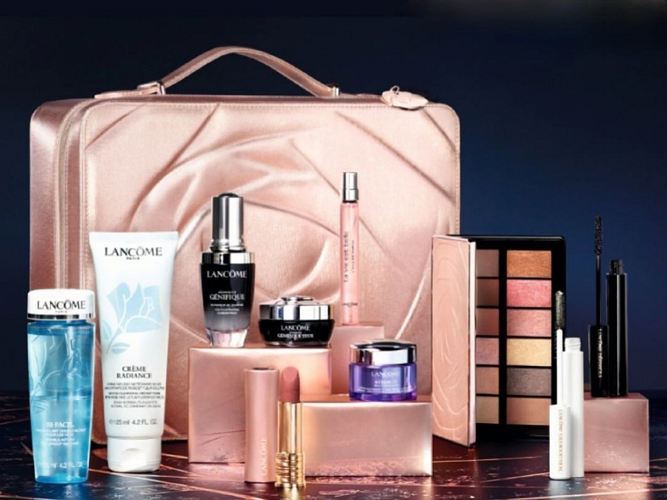 Box of outlet Lancome cosmetics